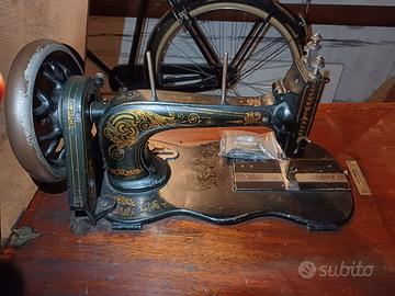 Macchina da cucire Singer