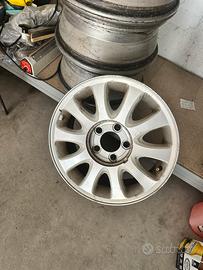 Cerchi in lega 16” x chrysler voyager