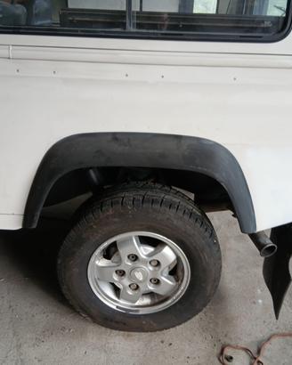 Cerchi e gomme Land rover defender 7.50 r16
