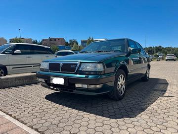 Lancia Thema 16V LS