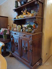 Credenza in legno, alta