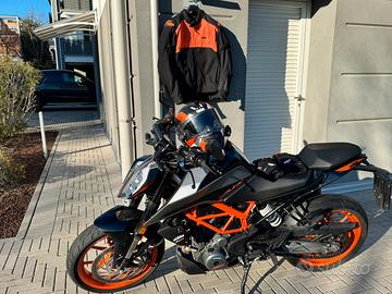 KTM duke 390