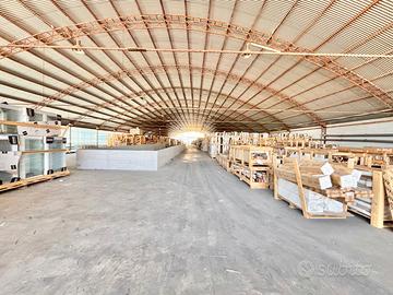 Capannone ideale per logistica zona Pianodardine