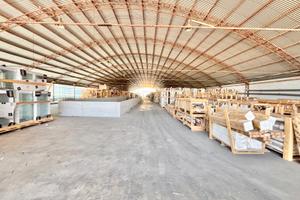 Capannone ideale per logistica zona Pianodardine