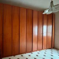 Armadi in legno massello