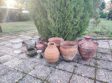 anfore ornamentali per  giardino ,ingressi ecc..