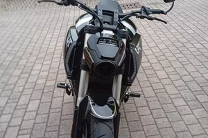 moto praticamente nuova