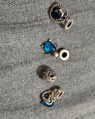 Charm pandora