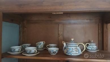 Set di tazze da the' in ceramica