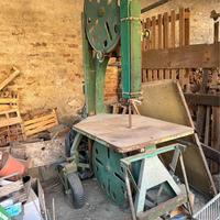 Sega circolare a nastro