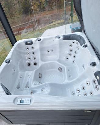 Minipiscina vasca idromassaggi per esterno