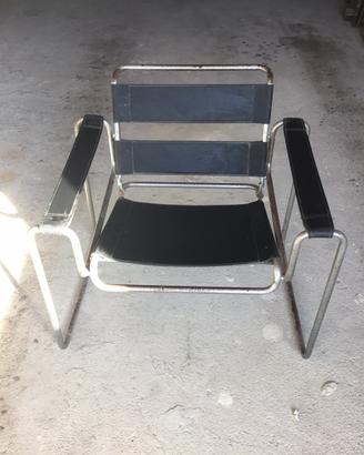 Poltrona tipo Breuer Wassily