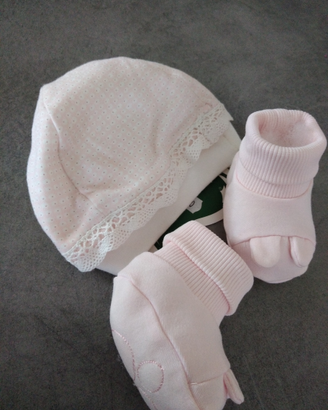 Cappellino +babuccia neonato 0/3 mesi