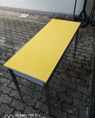TAVOLA FORMICA GIALLA VINTAGE