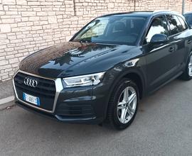 AUDI Q5 quattro 2019 cerchi da 19