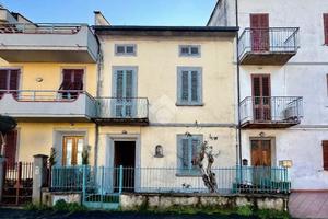 CASA INDIPENDENTE A PRATO