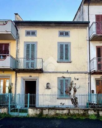 CASA INDIPENDENTE A PRATO