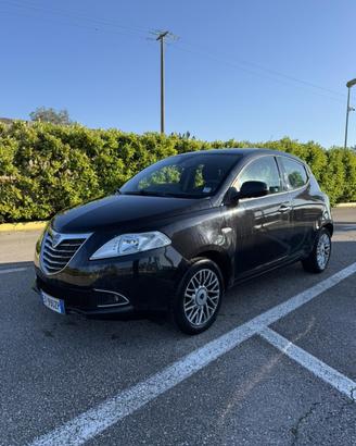 Lancia Ypsilon Ecochic 1.2 GPL 69CV motore nuovo