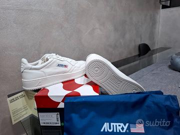 Scarpe autry mod.aulm sg10