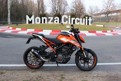 KTM Duke 125