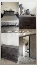camera da letto completa