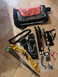 kit completo tiro con l'arco