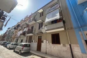 3 LOCALI A BARLETTA