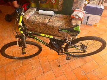 Mountain bike Vulcan 27.5" cambio
Shimano - ottime
