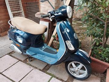 Piaggio vespa 50 lx - 2013