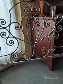 letto artigianale  in ferro una piazza vintage