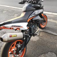 KTM 890 SMT + Akrapovic & Powerparts