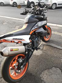 KTM 890 SMT + Akrapovic & Powerparts