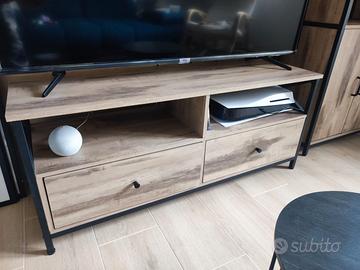 Mobili tv+credenza+lampada+orologio+tavolini