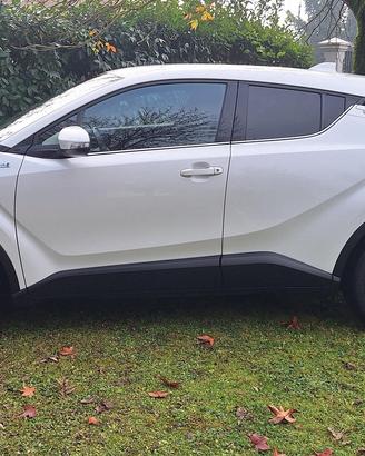 Toyota CHR 1800