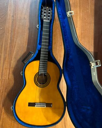 Chitarra classica yamaha g240
