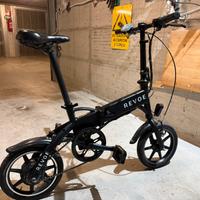 Bici elettrica Revoe  pieghevole e-bike