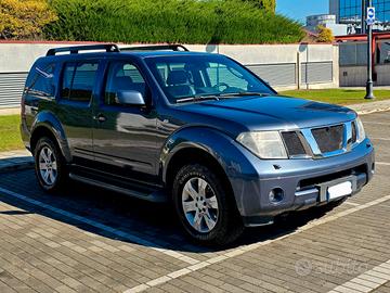nissan pathfinder r51 7 posti progetto camper