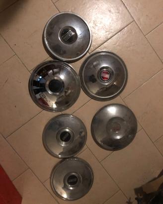 Borchie ruote auto d epoca in stock