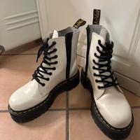 Dr Martens bianche