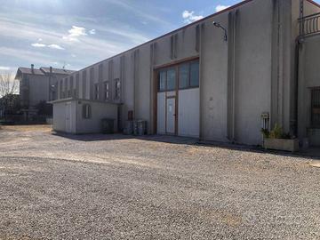 Immobile di 900 m² a San Giustino