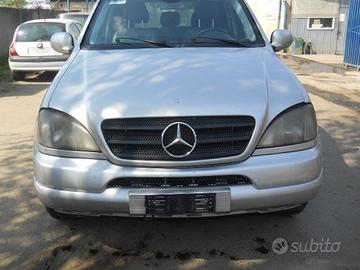 Mercedes - 2002 - 2.7 - 612963