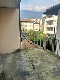 Rovereto- Porzione di casa