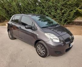 Toyota Yaris 1.0 5 porte Sol