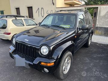 Jeep Cherokee 2.800 Diesel