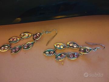 Parure bracciale con cristalli e orecchini a fogli