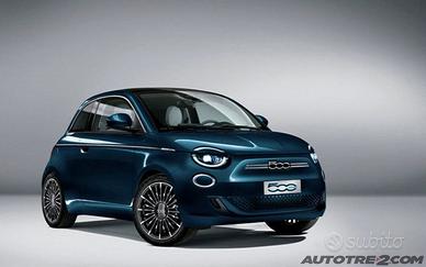 FIAT 500 500e Berlina 23,8 kWh Action