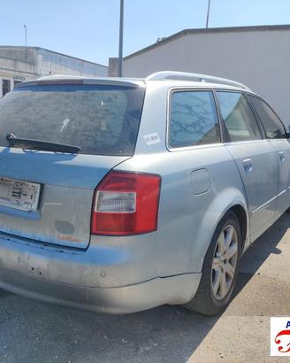 Audi a4 at 8e+05 2.5 tdi quattro 180cv ricambi