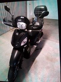 scooter SYM 125