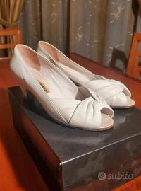 Scarpa da donna in pelle bianca