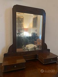 Antico specchio